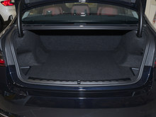 2025 Ri3 eDrive 40 L ҹb