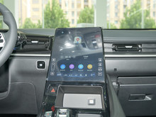 2024 ˹; 270TGDi LUX F