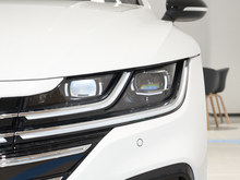2025 CC 380TSI ZĿ 