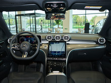 2025 YC Ŀ C 260 L \Ӱ
