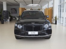2024 Խ 4.0T V8 LS