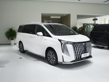 2024 M8 ϵ 400T F