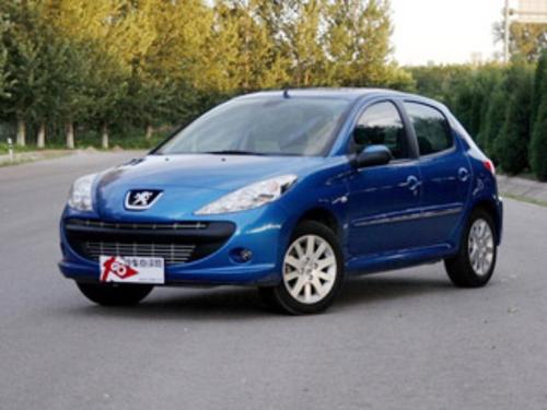 2010 标致207 两厢1.4l 手动品乐版