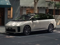 理想i8