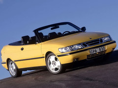 Saab 900