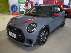 MINI JCW