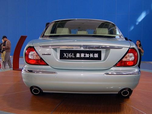 2007款 捷豹XJ XJ6L 3.0 皇家加长版