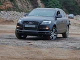 奥迪Q7 2006款  4.2 FSI quattro 技术型_高清图4