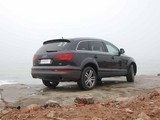 奥迪Q7 2006款  4.2 FSI quattro 技术型_高清图27