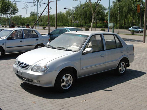2005款 夏利N3 1.3三厢助力型