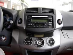 丰田RAV4现车销售 部分车型优惠1.6万元