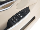宝马5系GT 2010款  550i xDrive_高清图16