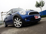 MINI 2009款  1.6L COOPER CABRIO_高清图26