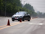 宝马3系（进口） 2007款  330i 双门轿跑_高清图28