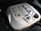 皇冠 2010款  V6 3.0 Royal Saloon_高清图4