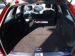 奔驰C300双用型售54.8万 加长的时尚