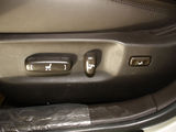 皇冠 2010款  V6 2.5 Royal 真皮天窗导航版_高清图24