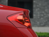 英菲尼迪Q60 2010款  Sedan 豪华运动版_高清图8
