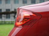 英菲尼迪Q60 2010款  Sedan 豪华运动版_高清图5