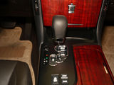 皇冠 2010款  V6 2.5 Royal 真皮天窗导航版_高清图10