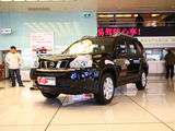 2009款 奇骏 2.5L XV 旗舰版 CVT 4WD