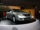 纬度 2011款 Latitude 2.0L 豪华导航版_高清图1