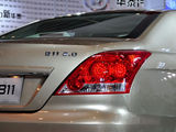华泰B11 2011款  1.8T 自动尊贵汽油版_高清图19