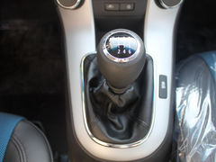 要配置还是动力?科鲁兹1.6T/SX对比导购