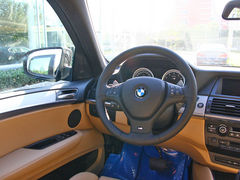 尊贵奢华  宝马BMW M现车销售赠1万礼券