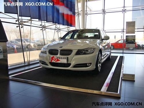 售34.5万起 BMW320i赠2年或4万公里保养