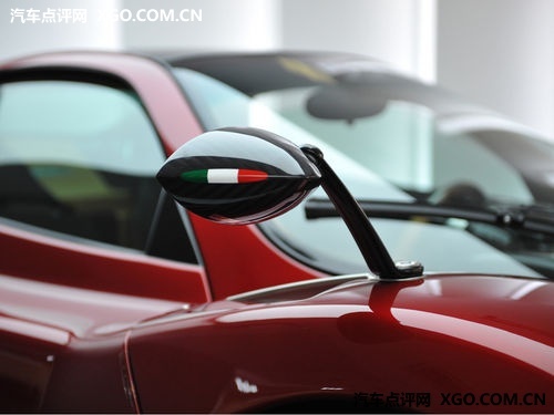 秒杀世间超跑 Pagani Zonda F心颤实拍