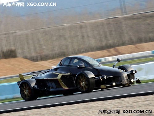 2011款 Tramontana R 基本型