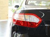 风朗 2011款 Fluence 2.0L 豪华导航版_高清图2