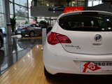 英朗 2010款  XT 1.8L 自动时尚版_高清图6
