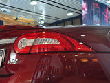 捷豹XK 2009款  XKR 5.0L V8机械增压敞篷跑车_高清图17