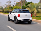 MINI COUNTRYMAN 2011款  COOPER Excitement 1.6L_高清图32