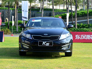 起亚新K5部分现车销售 最高优惠4.99万