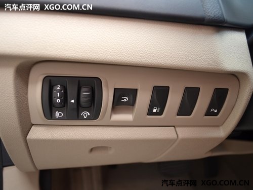 靠谱的法国家用车 实拍全新雷诺风朗