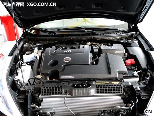 平顺/安静是关键 搭载V6发动机的中型车