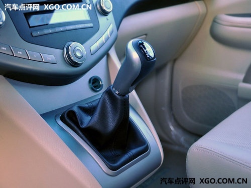 10万自主SUV的碰撞 比亚迪S6对比哈弗H5