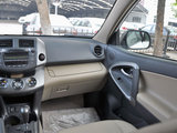 RAV4荣放 2011款 RAV4 2.0AT 豪华版_高清图15