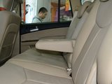 荣威W5 2011款  3.2L 4WD 尊域版_高清图2