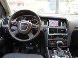 奥迪Q7 2012款  3.0 TFSI 进取型(200kW)_高清图3