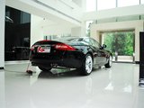 捷豹XK 2009款  XKR 5.0L V8机械增压硬顶跑车_高清图32