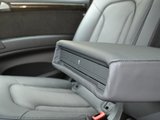 奥迪Q7 2012款  3.0 TFSI 进取型(200kW)_高清图23