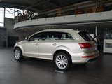 奥迪Q7 2011款  3.0 S-line 基本型_高清图24