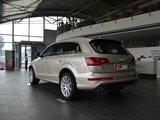 奥迪Q7 2011款  3.0 S-line 基本型_高清图9