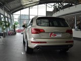 奥迪Q7 2011款  3.0 S-line 基本型_高清图22