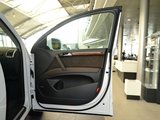 奥迪Q7 2011款  3.0 TFSI 技术型(245kW)_高清图12