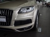 奥迪Q7 2011款  3.0 S-line 基本型_高清图9